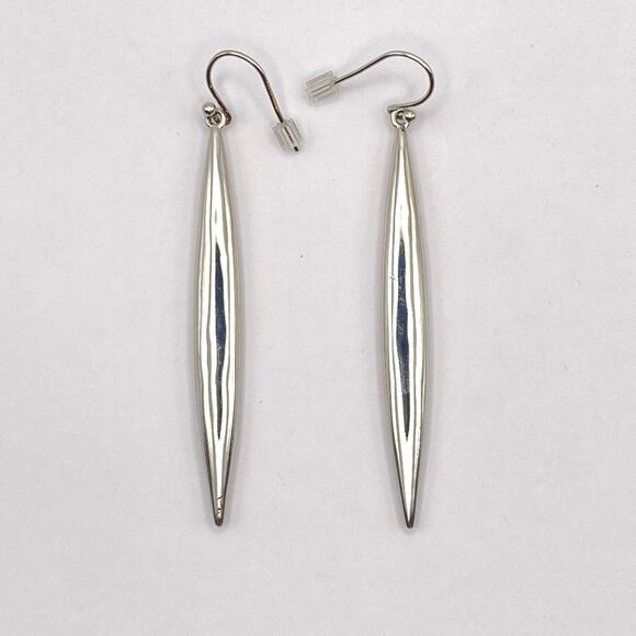 VINCE CAMUTO Long Spire Earrings Silver Tone Dangle Drop NWOT - Picture 1 of 5